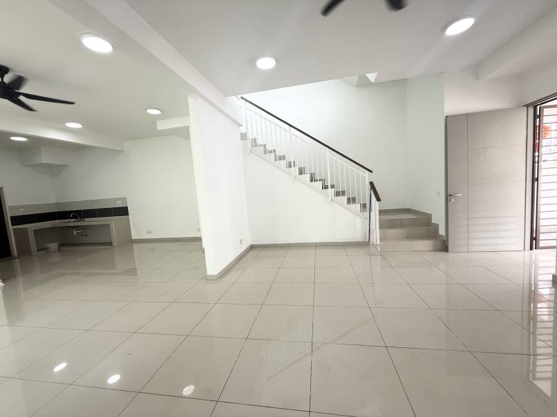 Setia Utama 1, Semi Detached House For Sale - photo 3