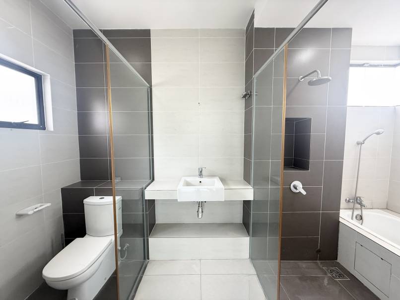 Setia Utama 1, Semi Detached House For Sale - photo 13