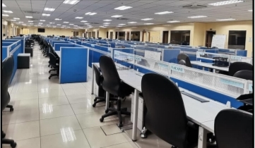 Meru, Klang Office Space For Rent with Equipment - photo 2