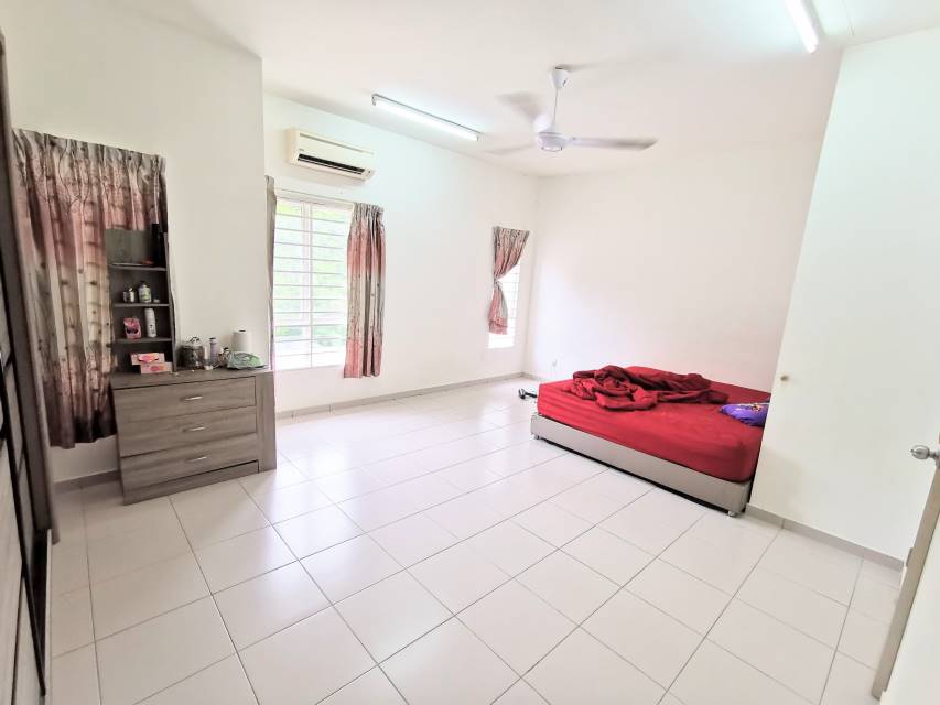 Setia Indah 12, Setia Alam Corner House For Sale - photo 2