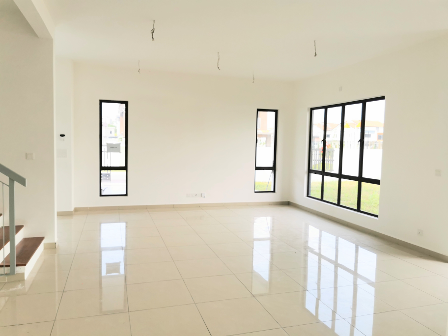 Setia Utama 4, By Water, 2 Storey Semi D Cluster - photo 4
