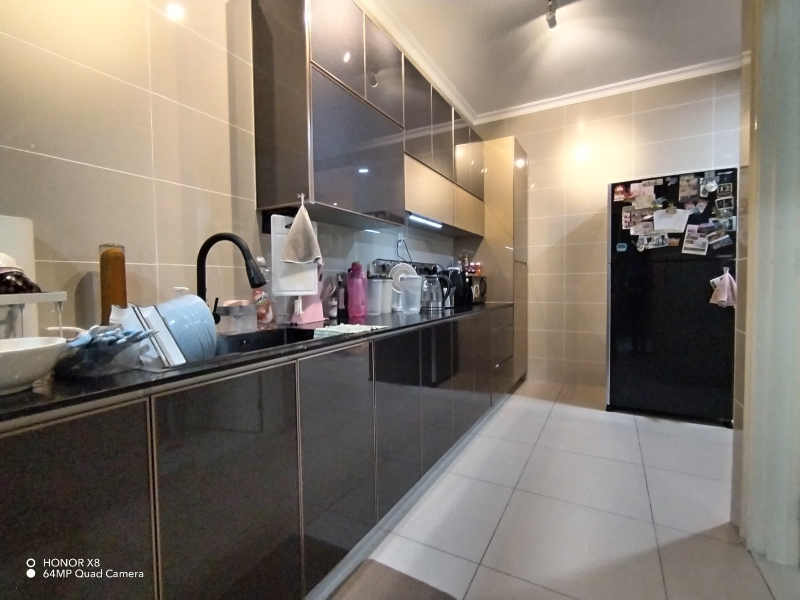 Anggun, Setia Alam Renovated Double Storey - photo 3