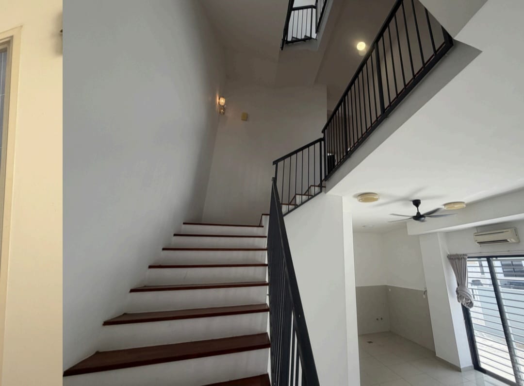 Setia Utama 2, Setia Alam 3 storey End Lot House - photo 3