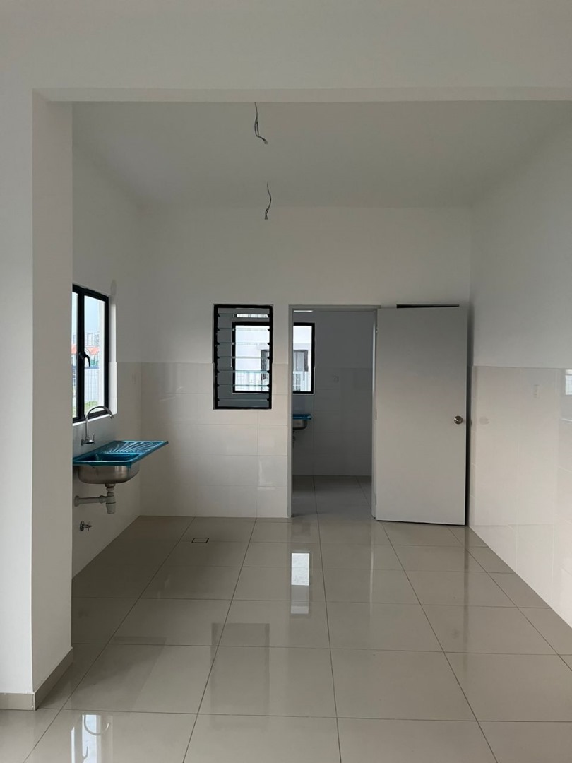 Setia Utama, By Water, Corner Lot For Sale - photo 4