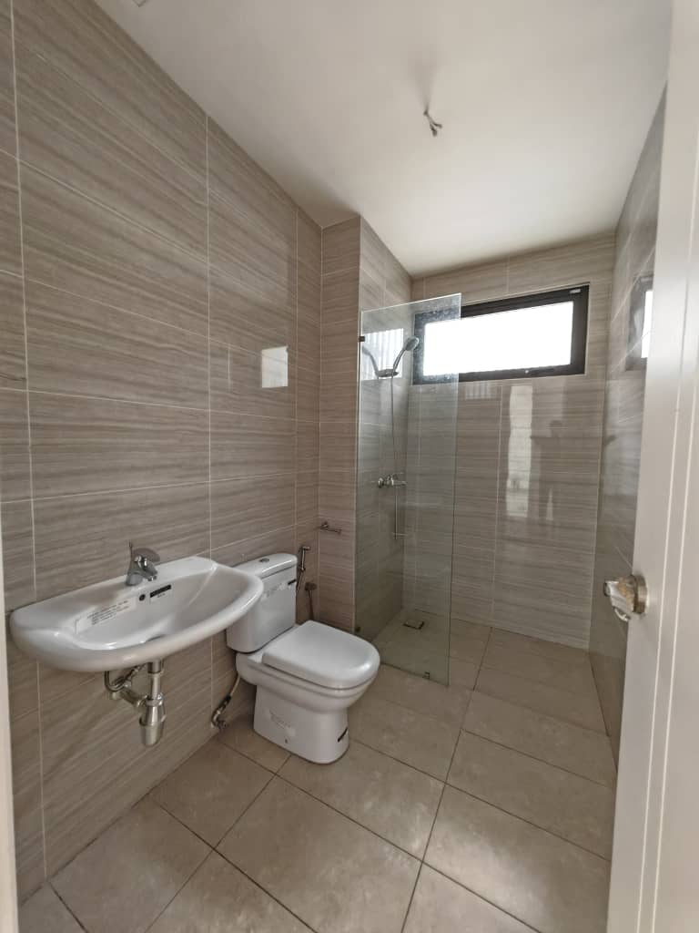 Kota Kemuning 3 Storey Banglow For Sale - photo 11