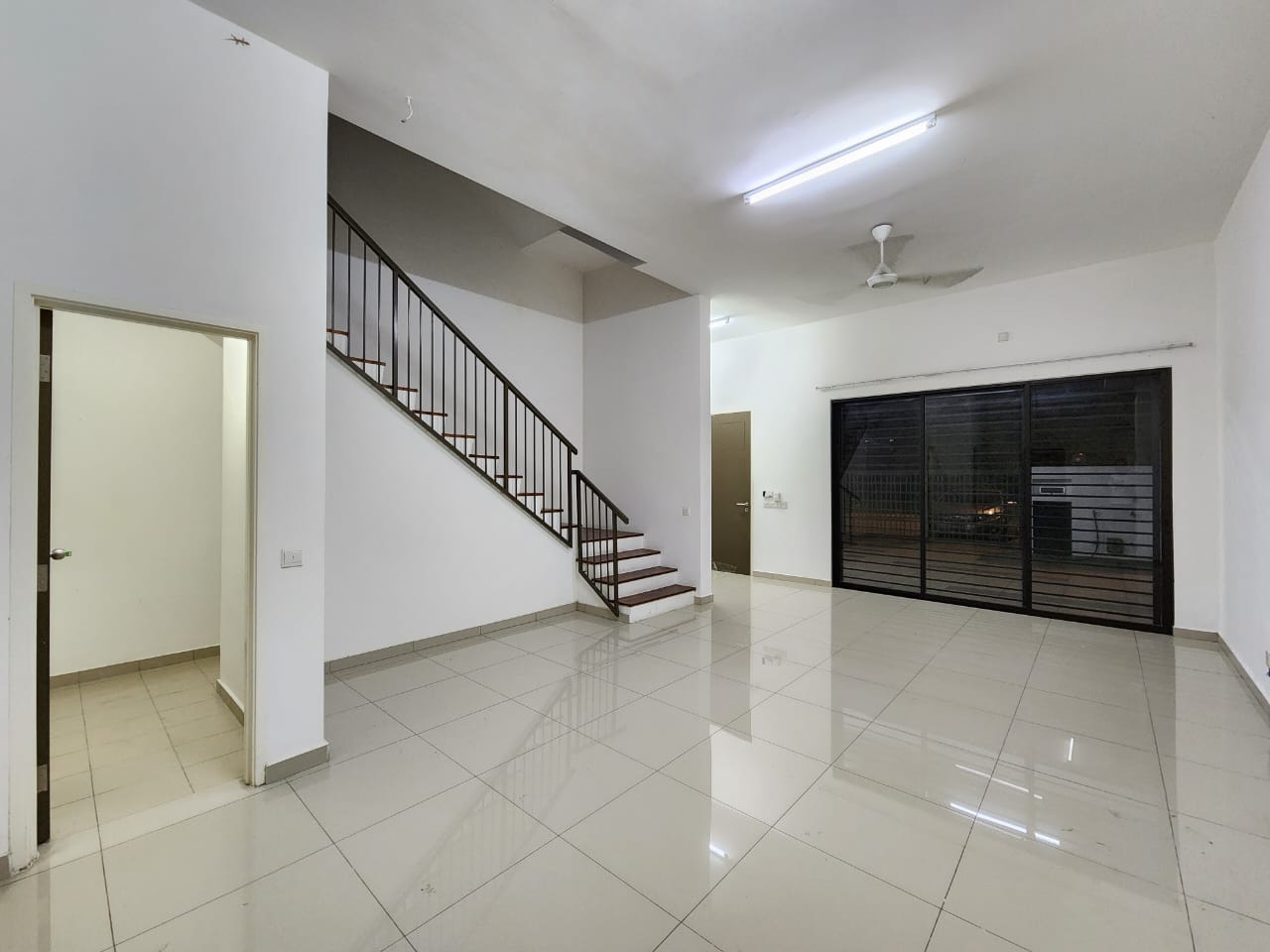 Setia Utama 2, Setia Alam 3 storey House For Sale - photo 3