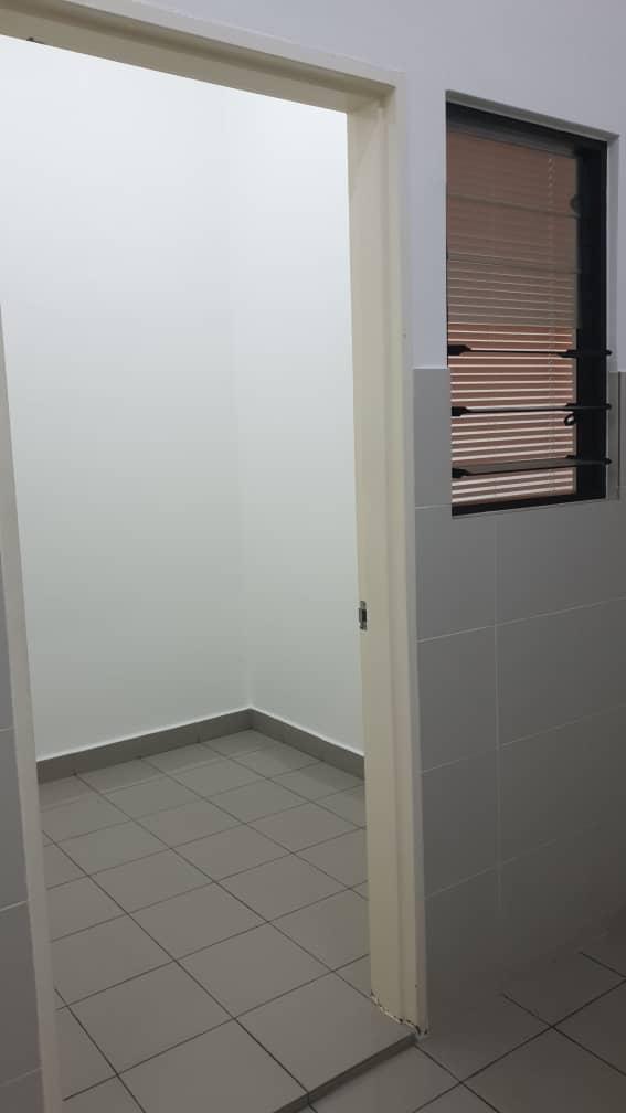 Setia Utama 1, 3 Sty Semi Detached House For Sale - photo 6