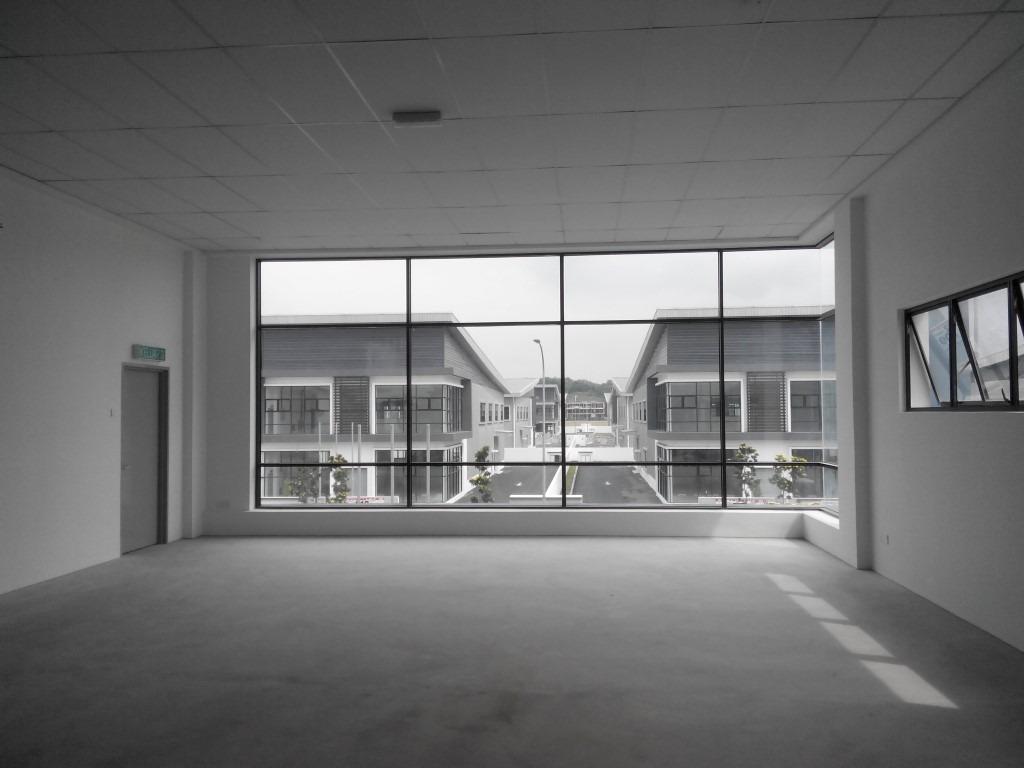 Gateway, Bandar Bukit Raja Semi Detached Factory - photo 4