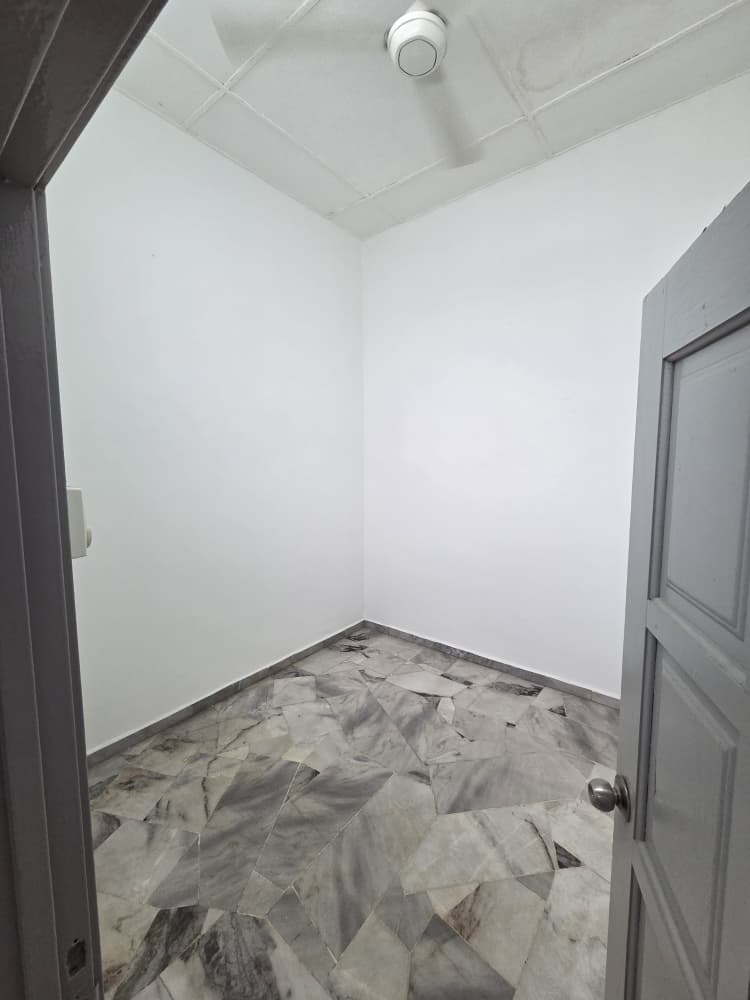 Kapar Klang 1 Storey House Good Condition - photo 3