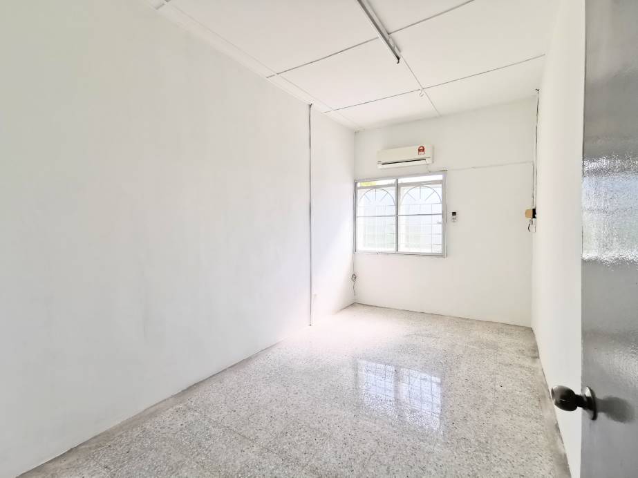 Taman Klang Utama, Kapar Klang 2 Storey House Sale - photo 10