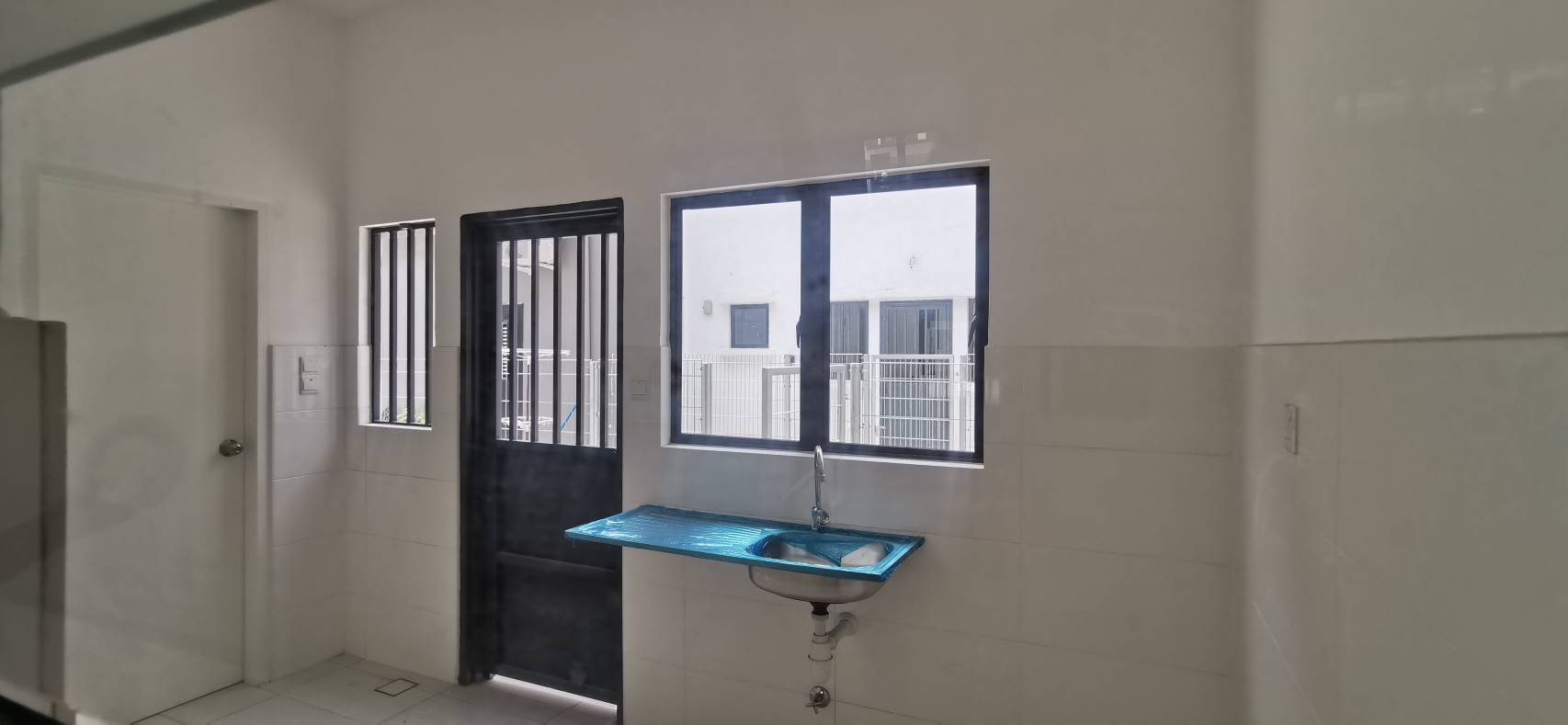 Setia Utama 3, By Water, Setia Alam 2 Sty Rent - photo 8