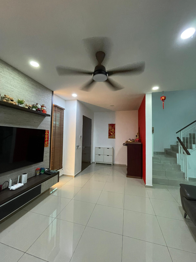 Setia Utama 1 - 3sty Semi D For Sale Good Conditio - photo 2