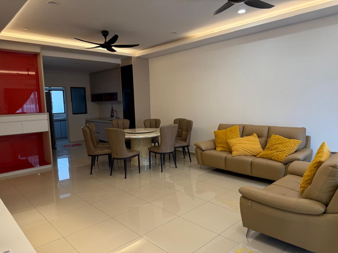 SETIA UTAMA 3, DOUBLE STOREY HOUSE FOR SALE - photo 2