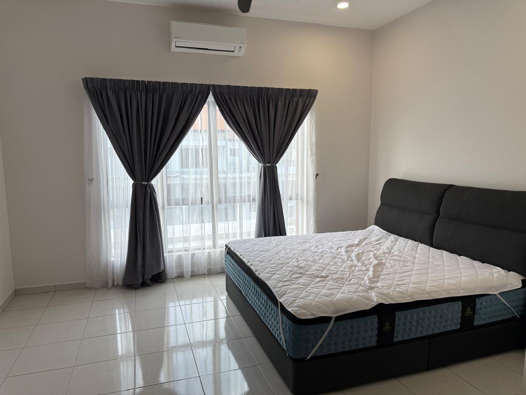 SETIA UTAMA 3, DOUBLE STOREY HOUSE FOR SALE - photo 6