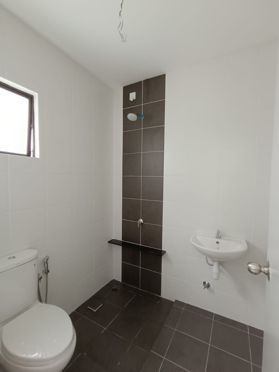 SETIA UTAMA 3, DOUBLE STOREY HOUSE FOR SALE - photo 5