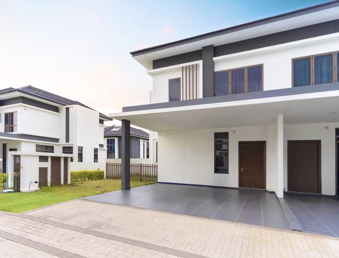 CORA, ECO ARDENCE END LOT UNIT FOR SALE