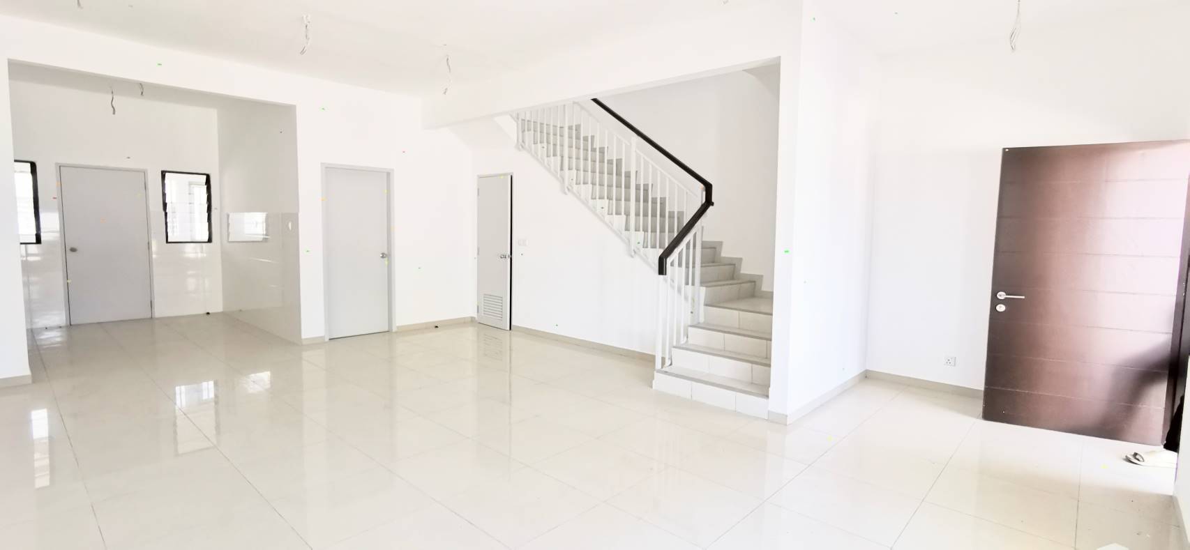 Setia Utama 3, Setia Alam 2 Storey House For Sale - photo 3
