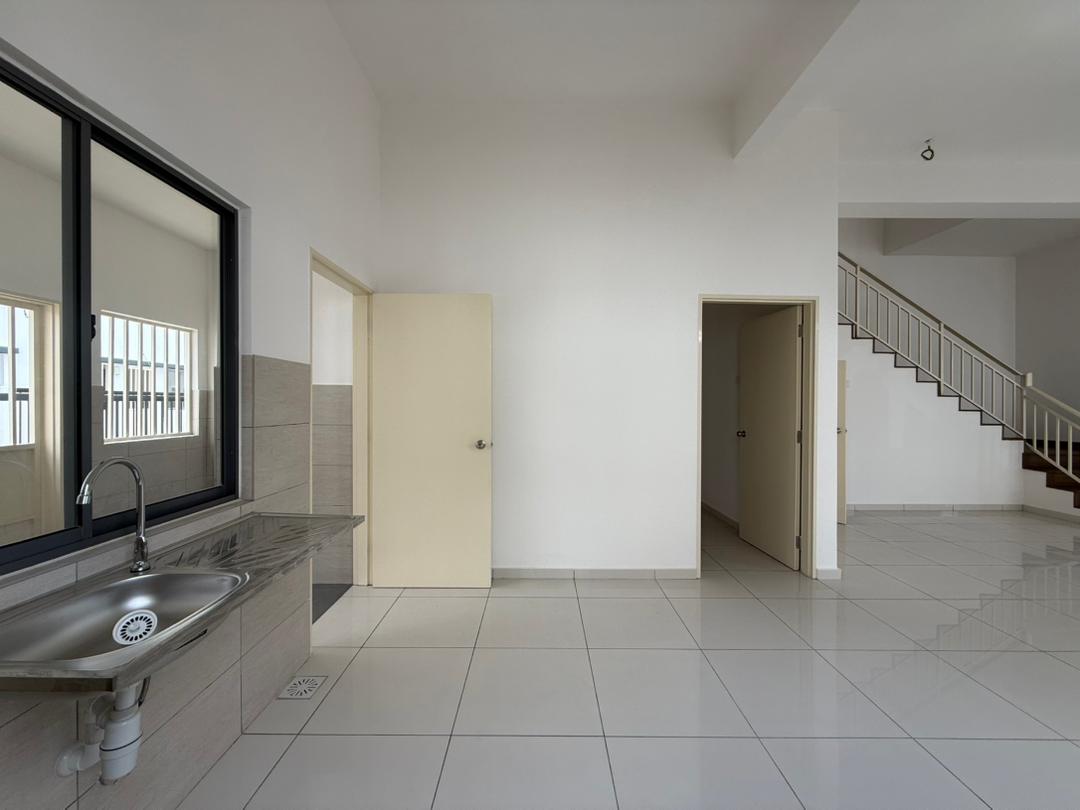 Amare, Setia Wawasan, Setia Alam house 22x75 - photo 3