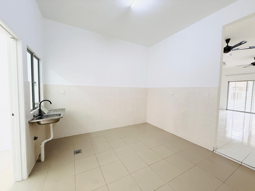 Setia Perdana, Setia Alam 2 Storey House for Sale - photo 2