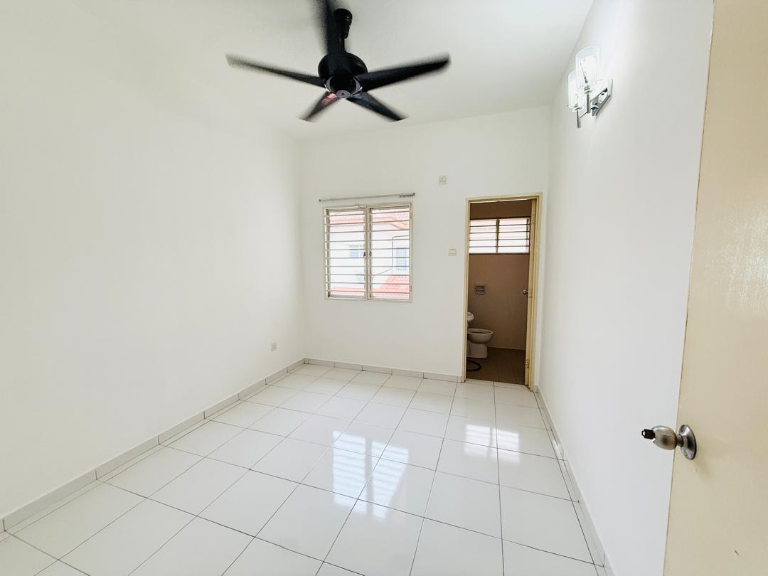 Setia Perdana, Setia Alam 2 Storey House for Sale - photo 11