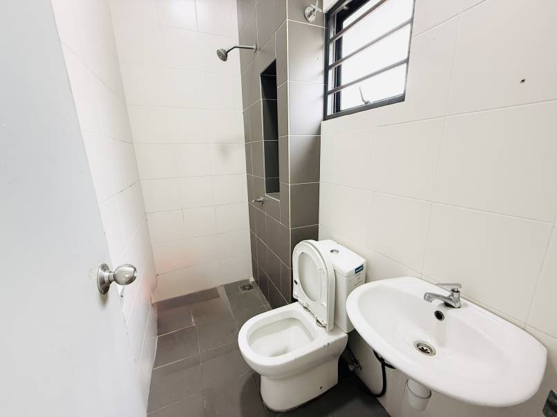 Setia Permai 2, Setia Alam Double Storey For Sale - photo 7