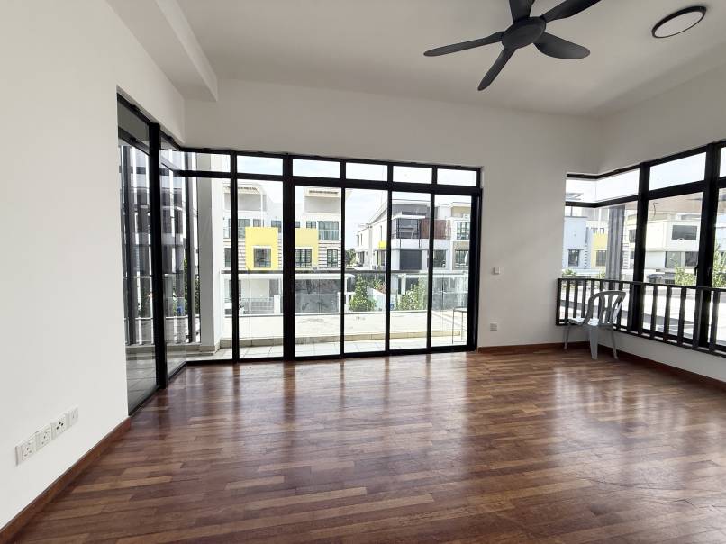 Setia Utama 1, Semi Detached House For Sale - photo 5