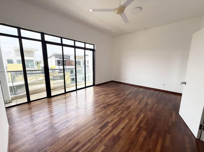 Setia Utama 1, Semi Detached House For Sale - photo 10
