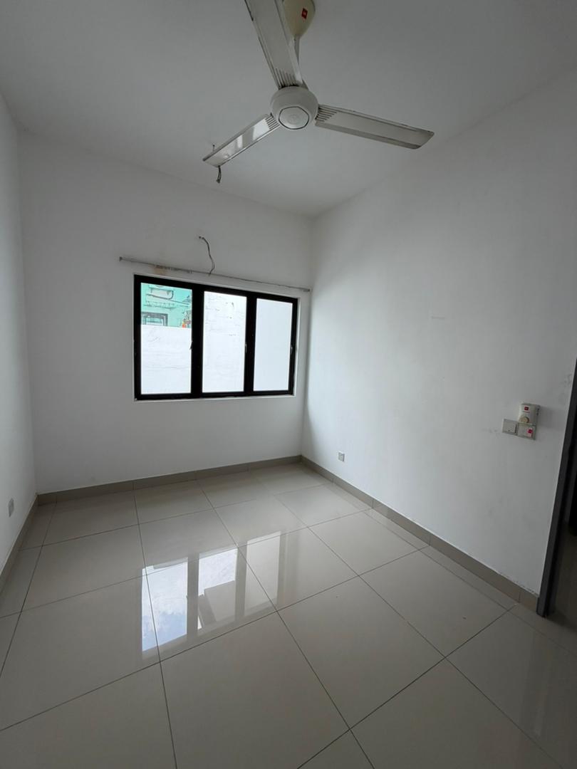 Setia Utama 2, Setia Alam 3 sty House For Sale - photo 8