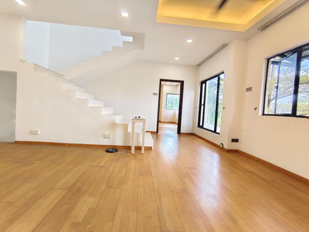 Klang, Teluk Gadong Besar 3 Storey End Lot house - photo 4