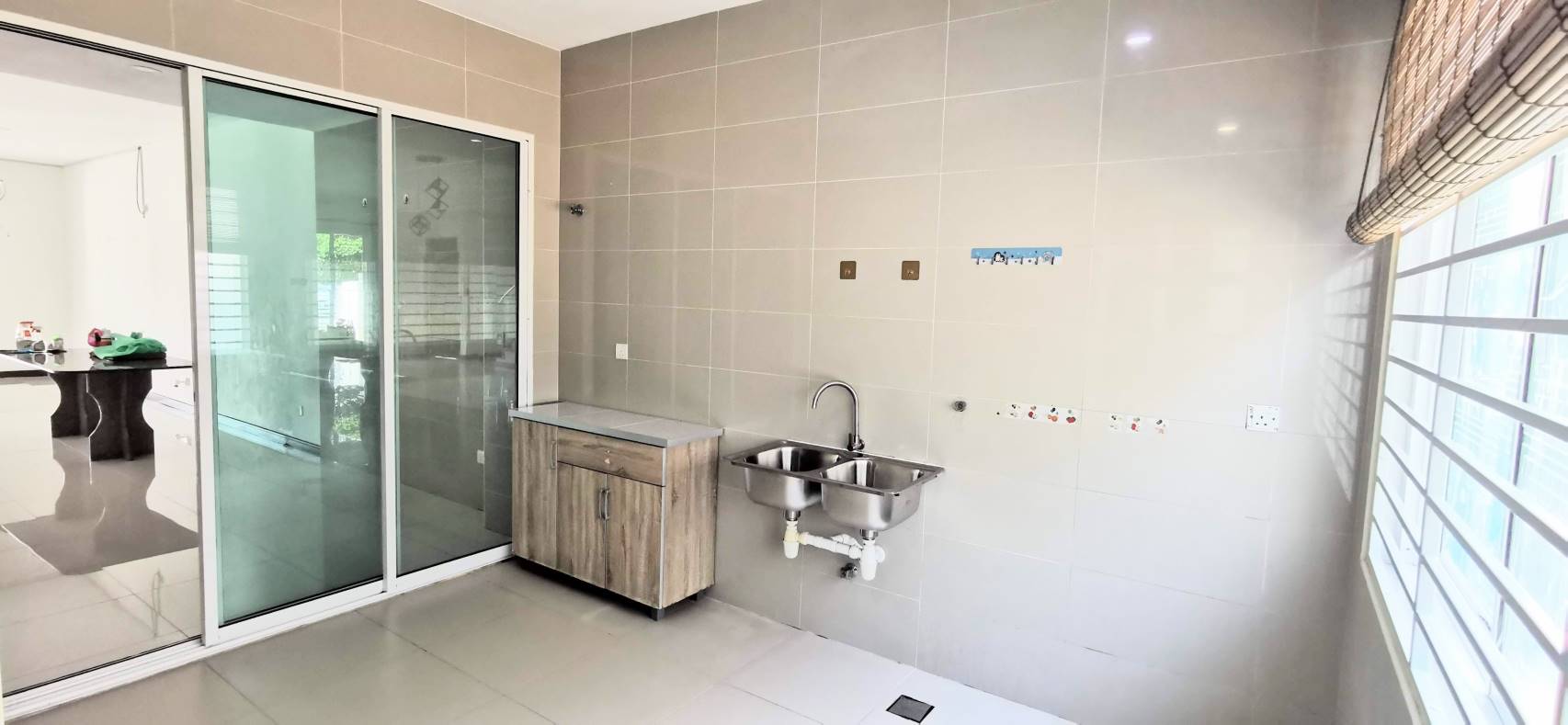 Anggun, Setia Alam Double Storey House - photo 5