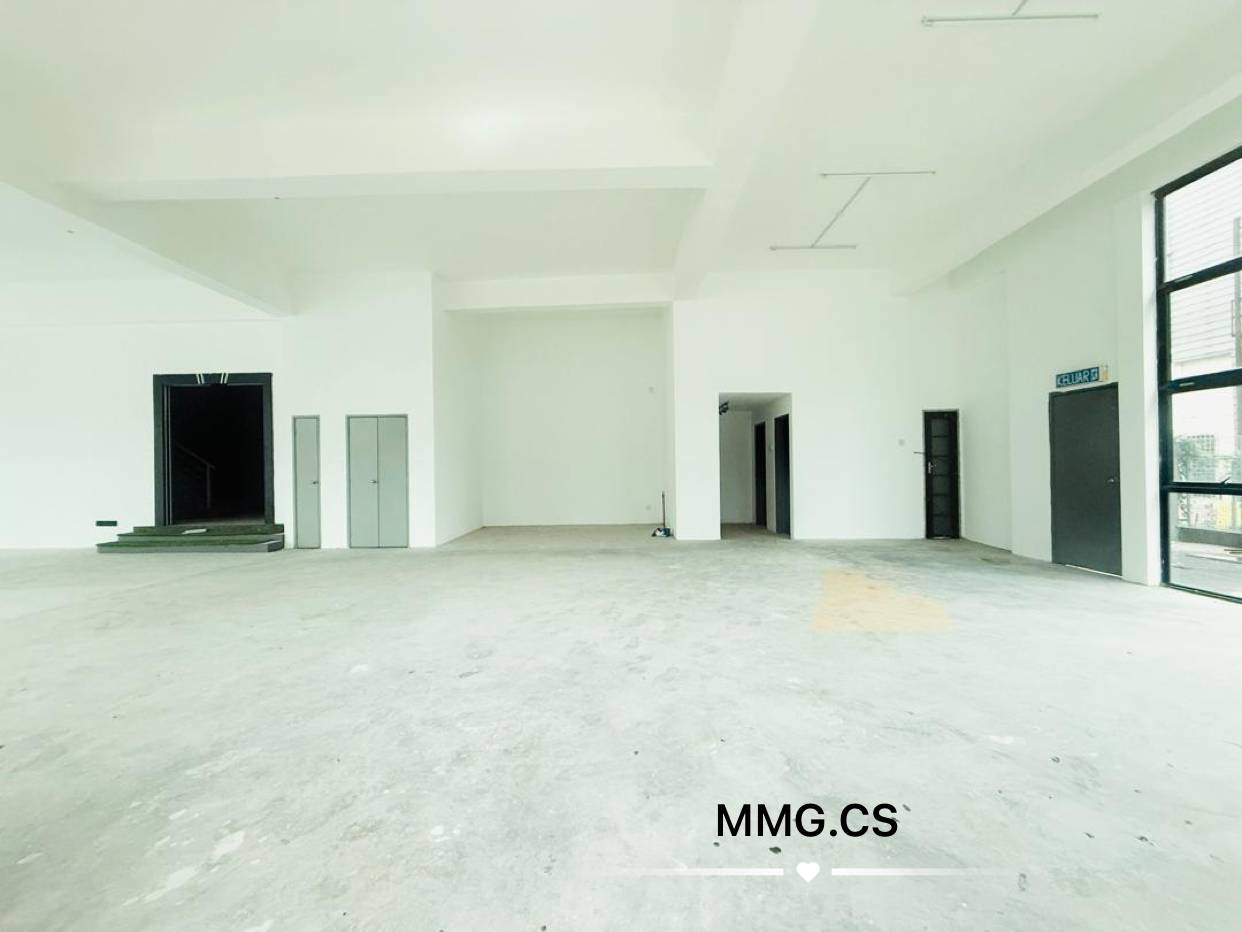 Seventh Avenue, Setia Alam Semi Detached Shop - photo 2