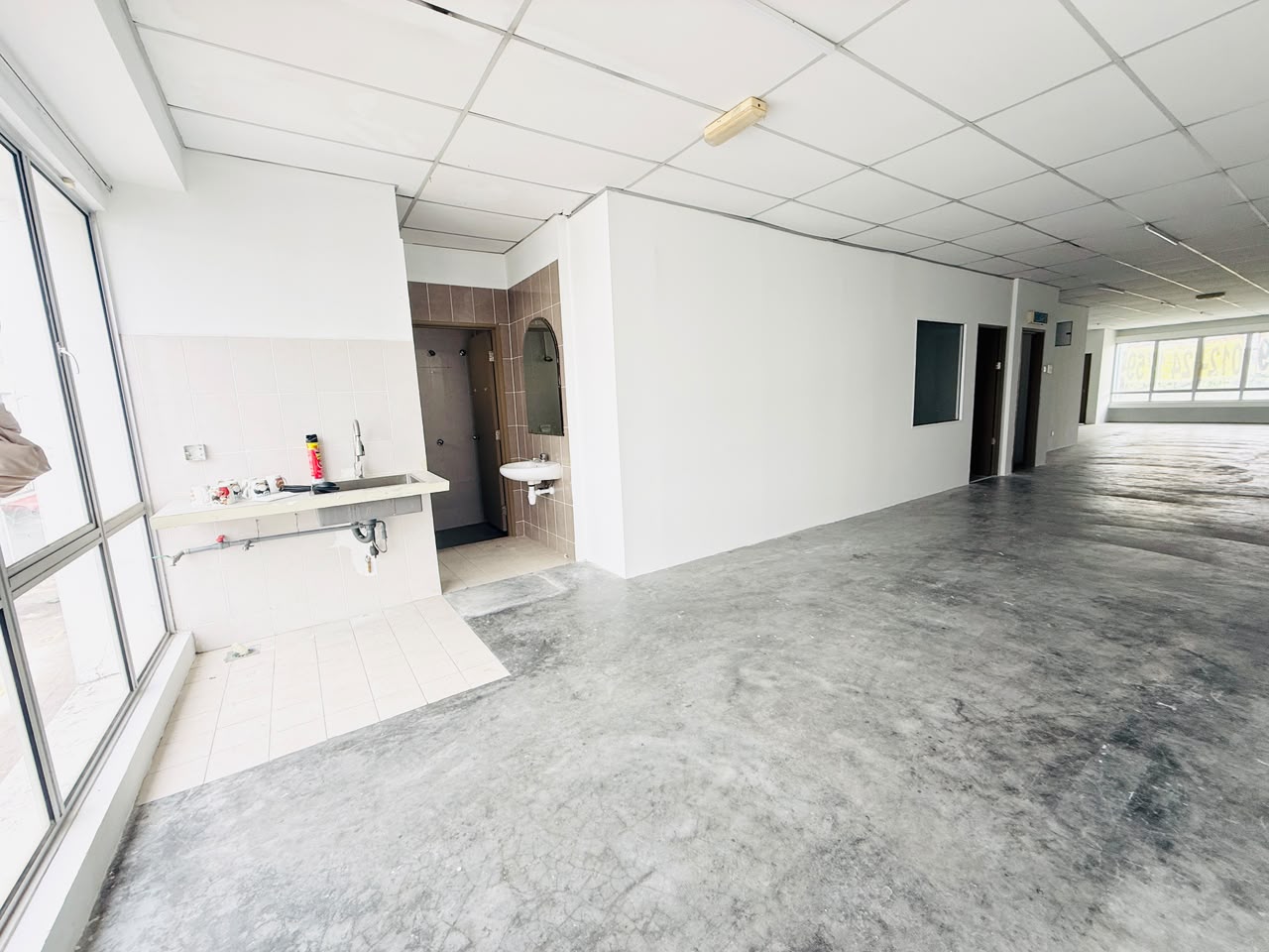 Setia Taipan 1, Setia Alam Office For Rent - photo 3