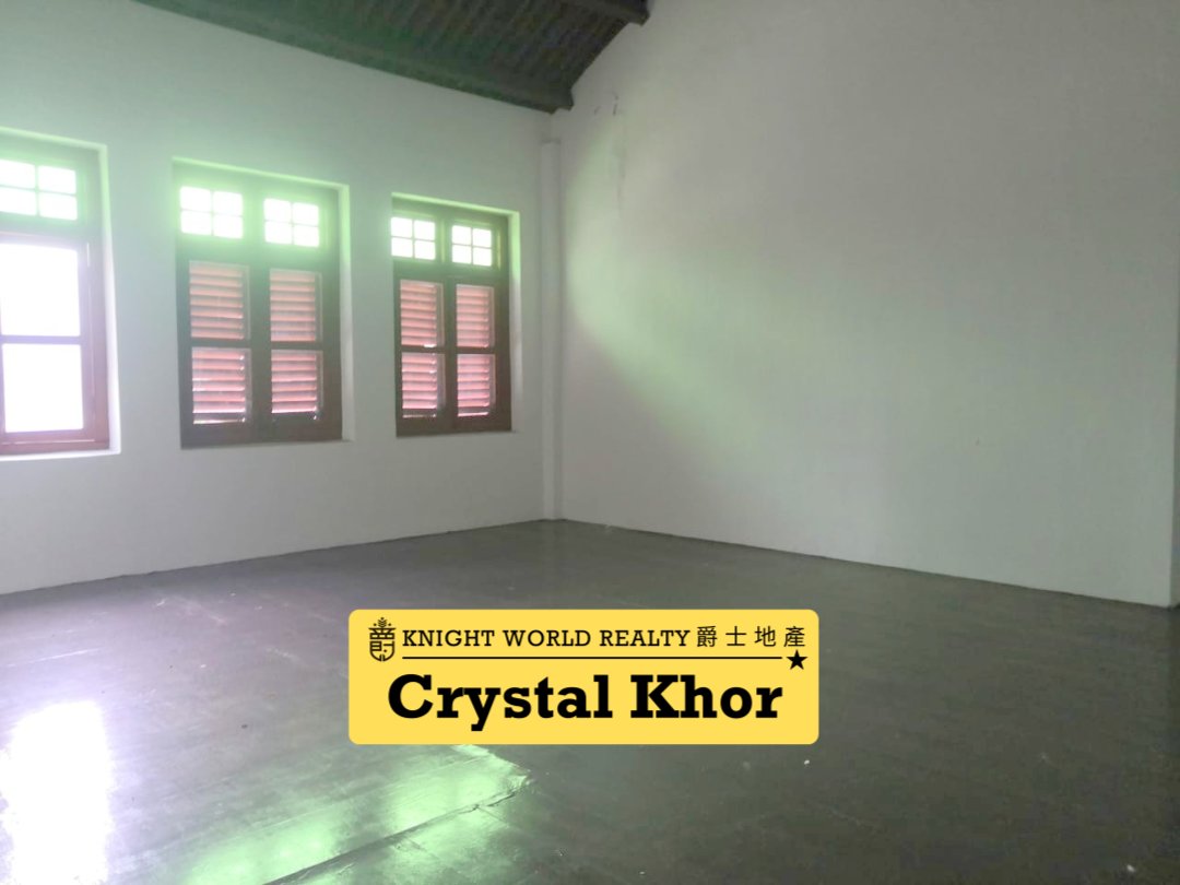 2 Storey 4 Unit Adjoining Shoplot - photo 8