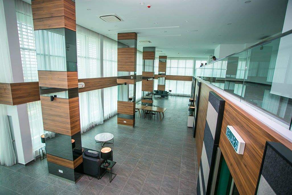 Cybersquare 450sf developer - photo 7