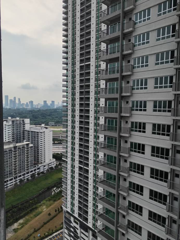 Razak City 800sf 1200 - photo 10