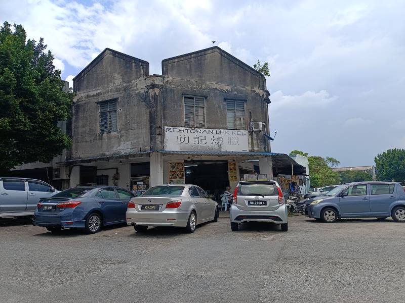 Taman Kajang Utama - photo 4
