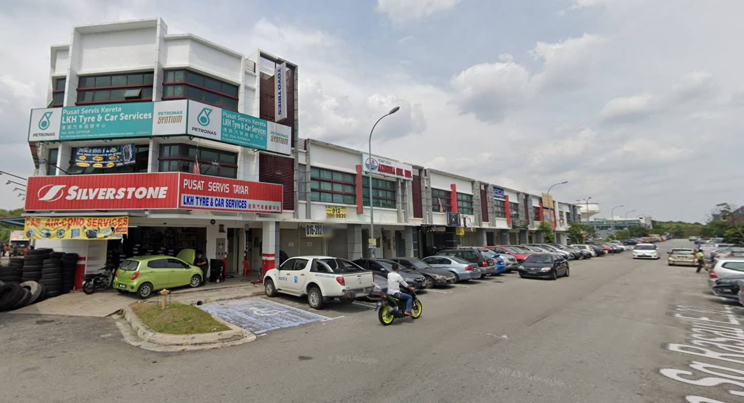 Berjaya Park , Seksyen 32 - photo 2