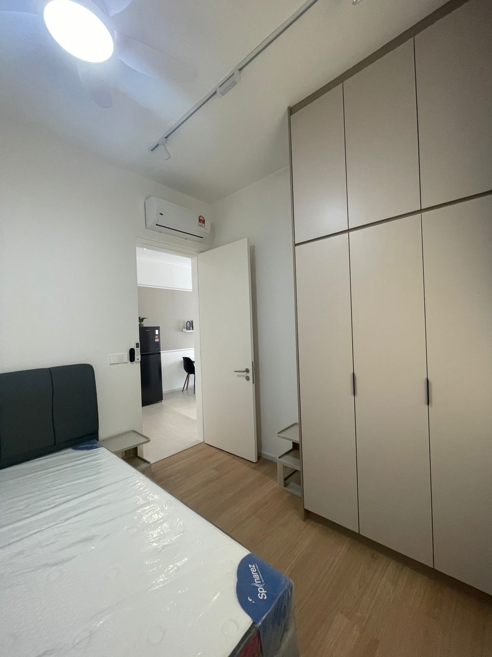 Laurel Residence 548sf - photo 8