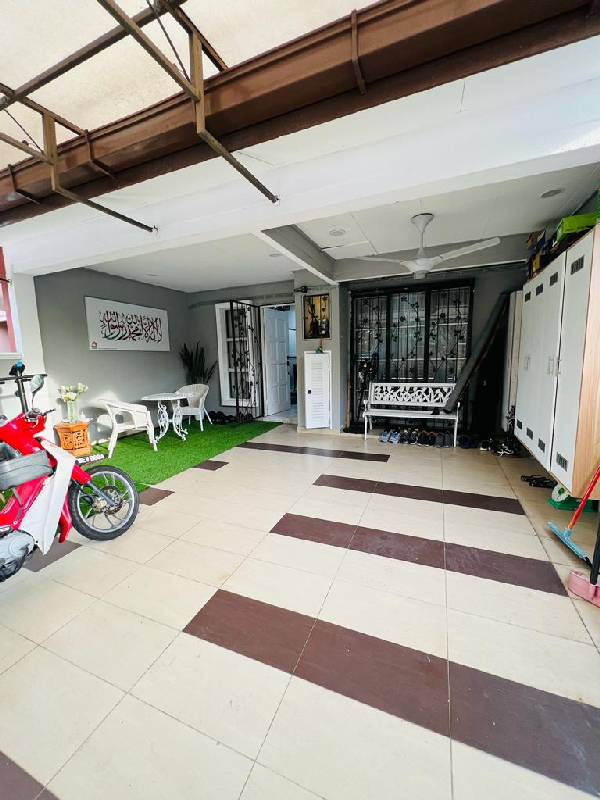 TAMAN PINGGIRAN USJ3