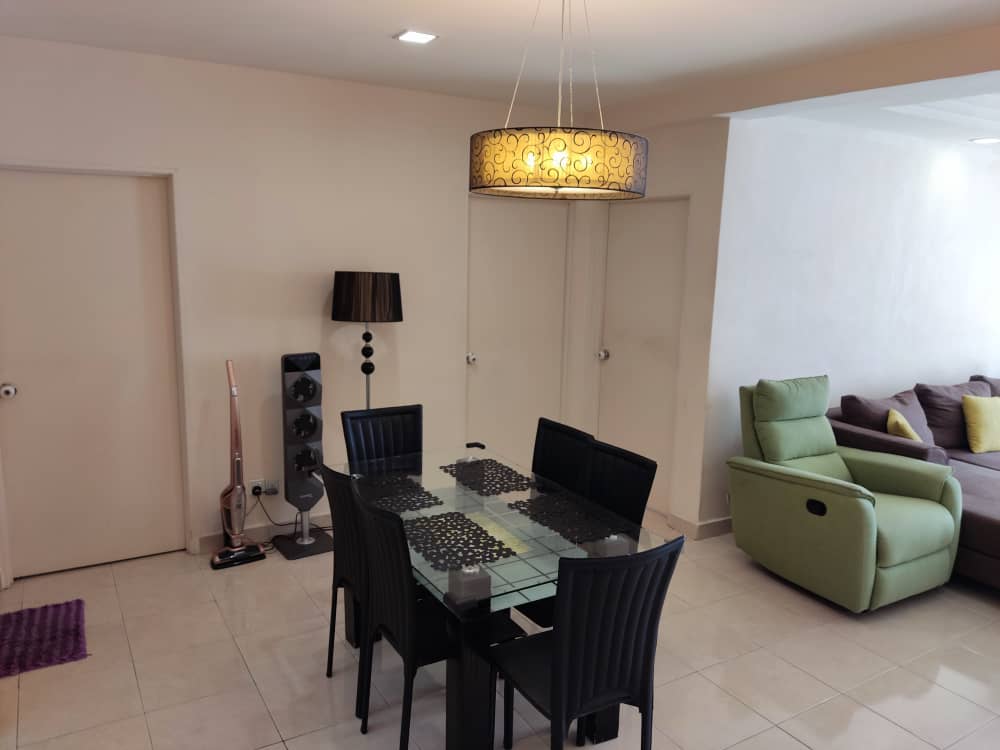 D piazza For Sale RM 560K - photo 2