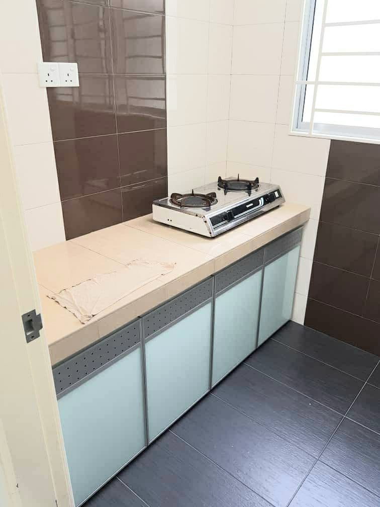 Apartment Seri Jati, Seksyen U13 Setia Alam - photo 2