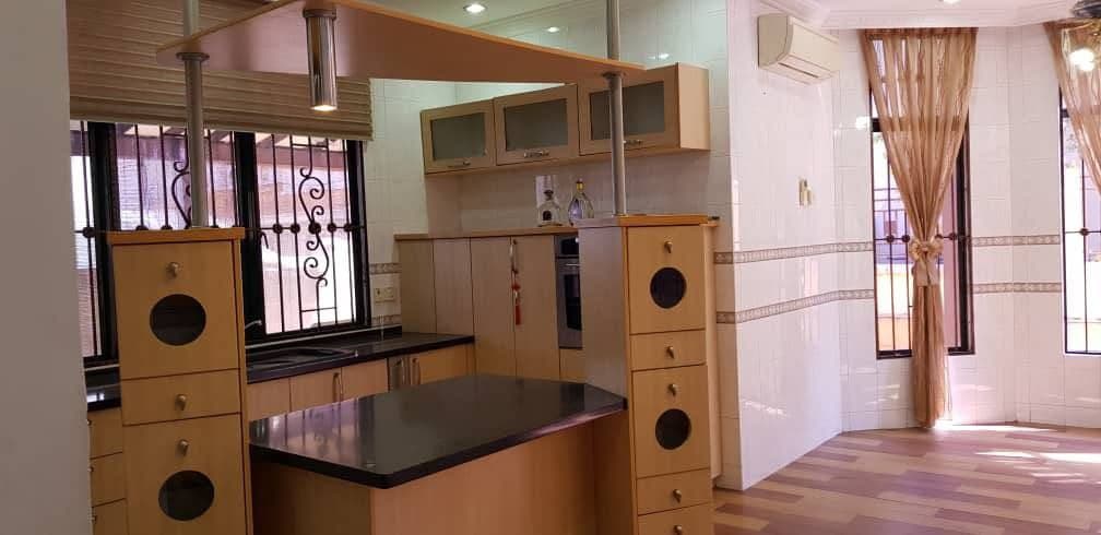 Double Storey Bungalow Oncidium Height - photo 8