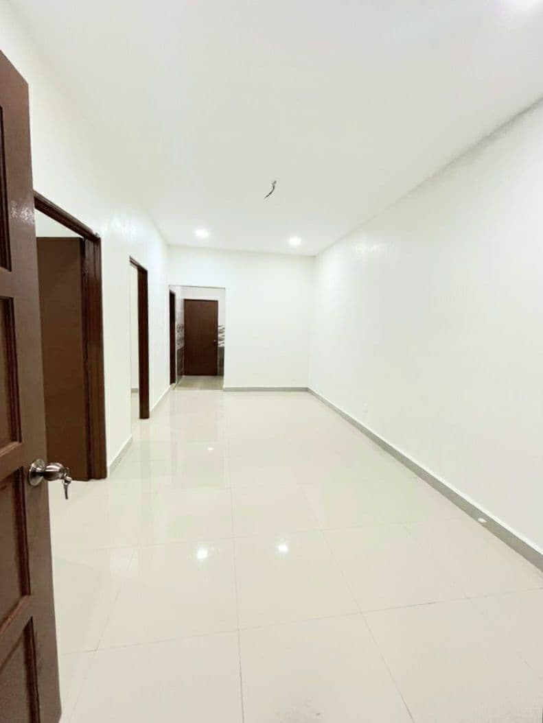 Single Storey Terrace House,Bandar Kinrara - photo 3
