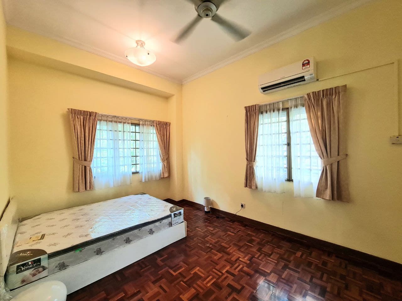 Double and Half Storey EndLot Villa Sri Ukay - photo 10