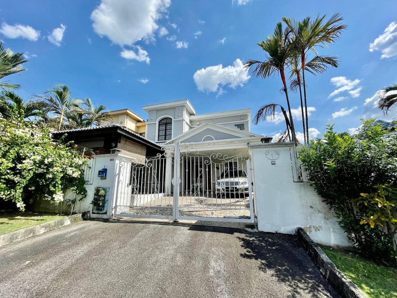 Semi-D Corner 2 Sty Lestari Mansion Seri Kembangan - photo 1
