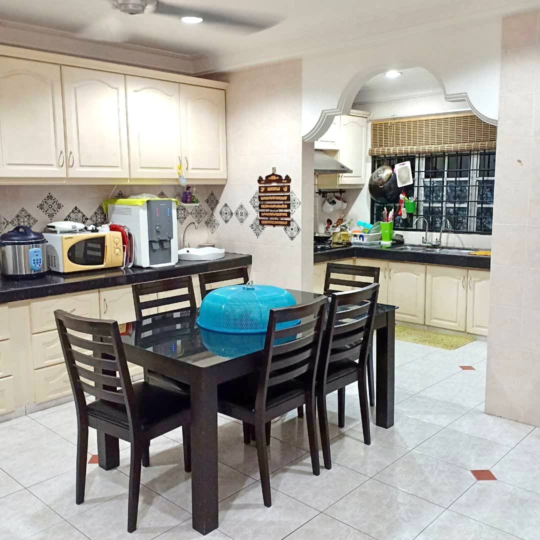 Taman Saujana Puchong Double Storey Terrace - photo 4