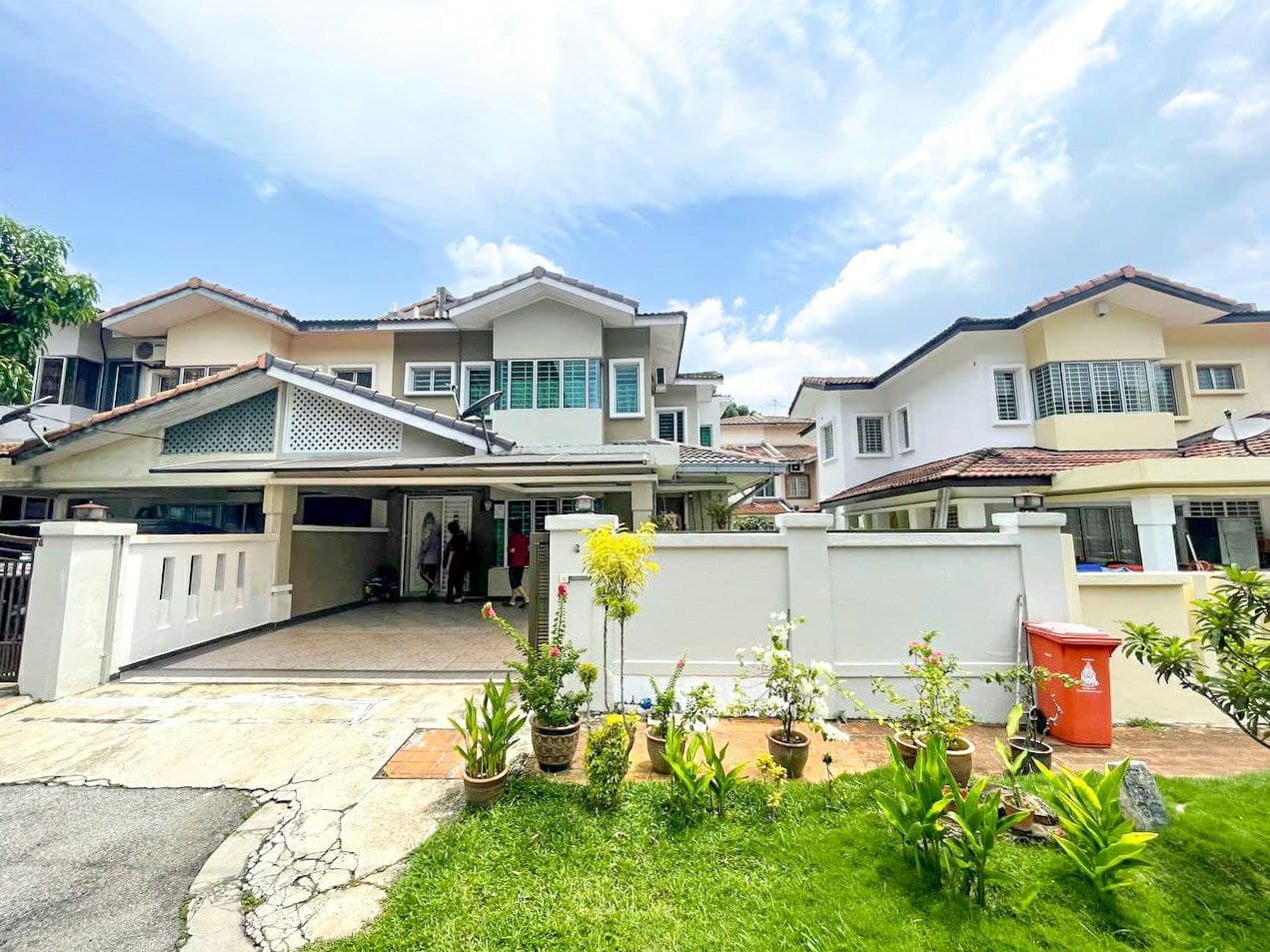 Double Storey Terrace Kelana Idaman, Ara Damansara