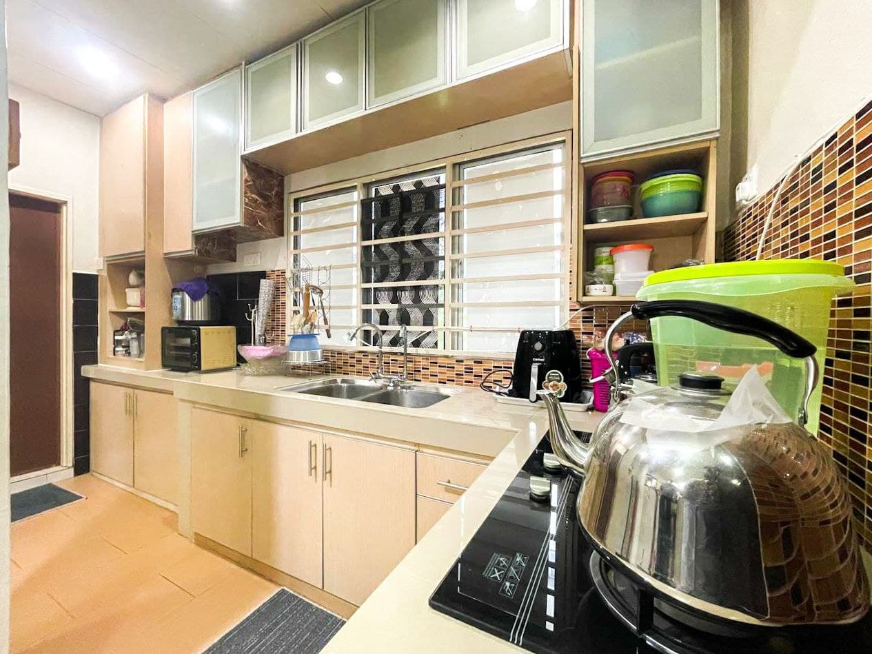 Double Storey Terrace Kelana Idaman, Ara Damansara - photo 7