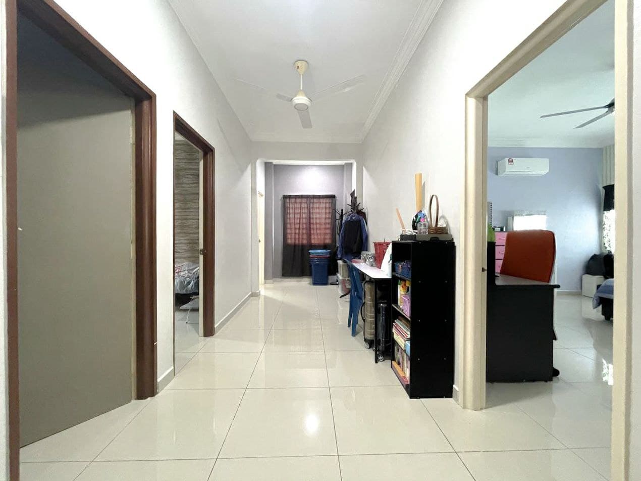 Double Storey Terrace Kelana Idaman, Ara Damansara - photo 10