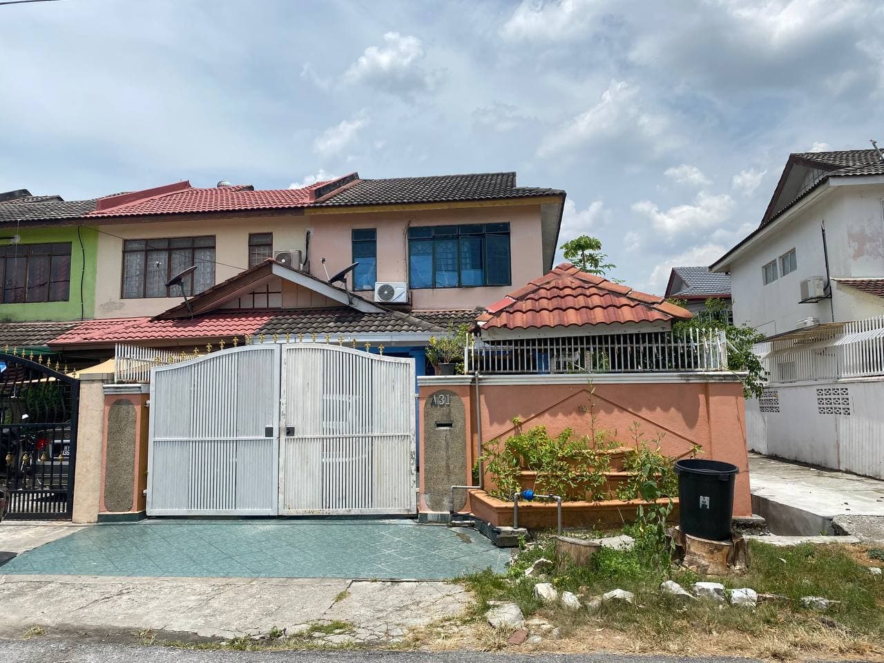 Double Storey Terrace Taman Puchong Indah, Puchong